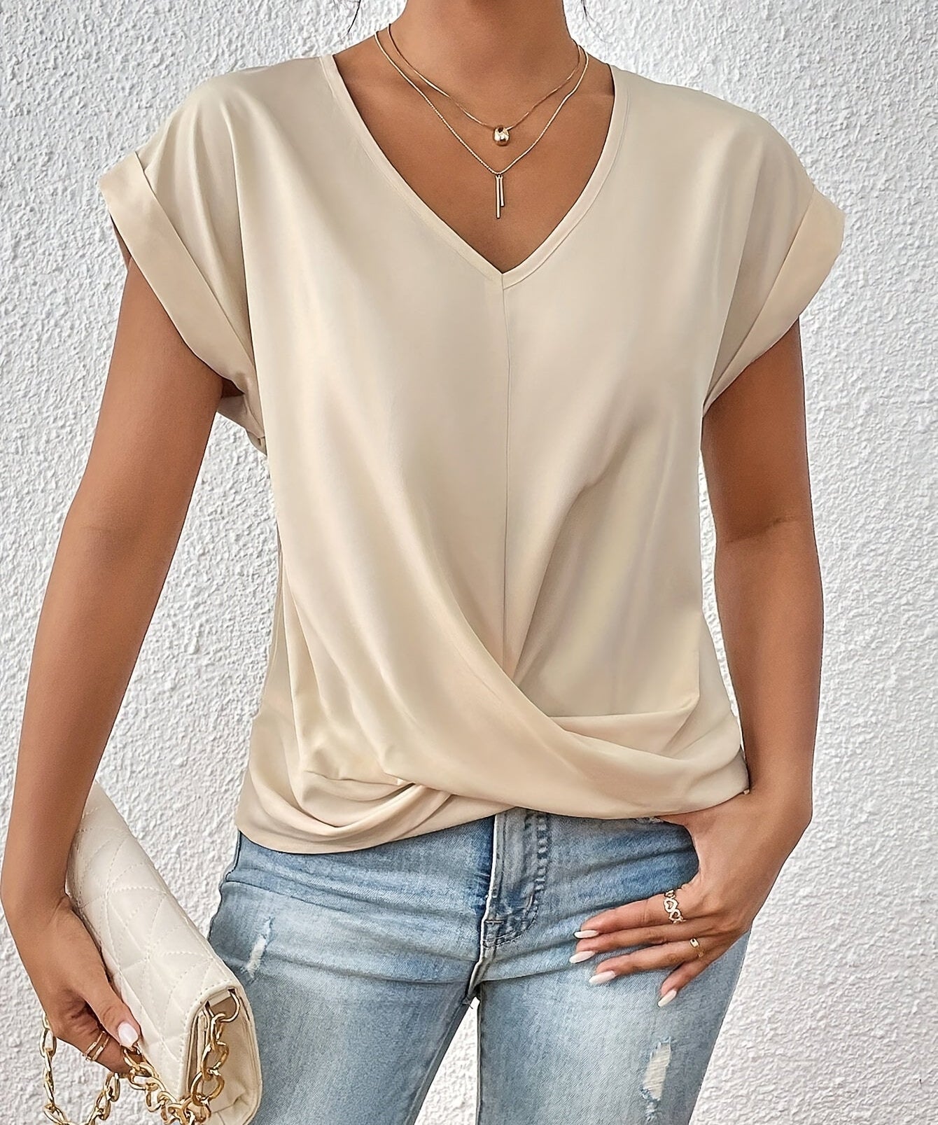 Marcelline | V-Neck Short-Sleeve T-Shirt