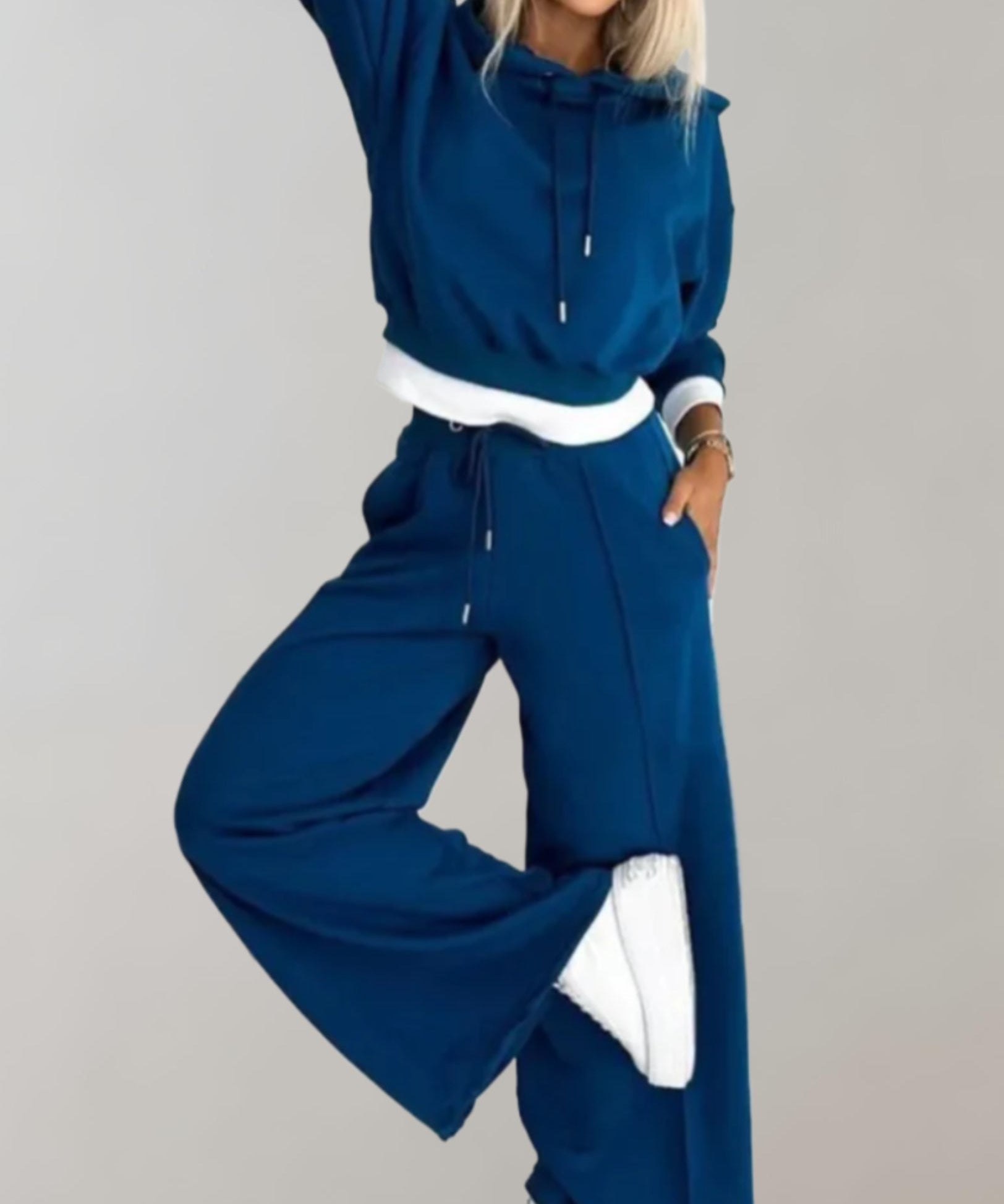 Marlowe | Crop Hoodie & Wide-Leg Jogger Set